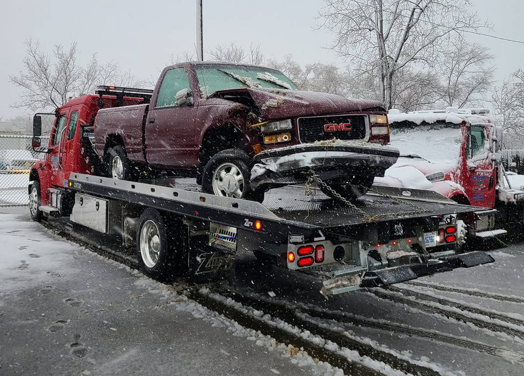 emergency-towing-service-affordable-towing-southeast-michigan